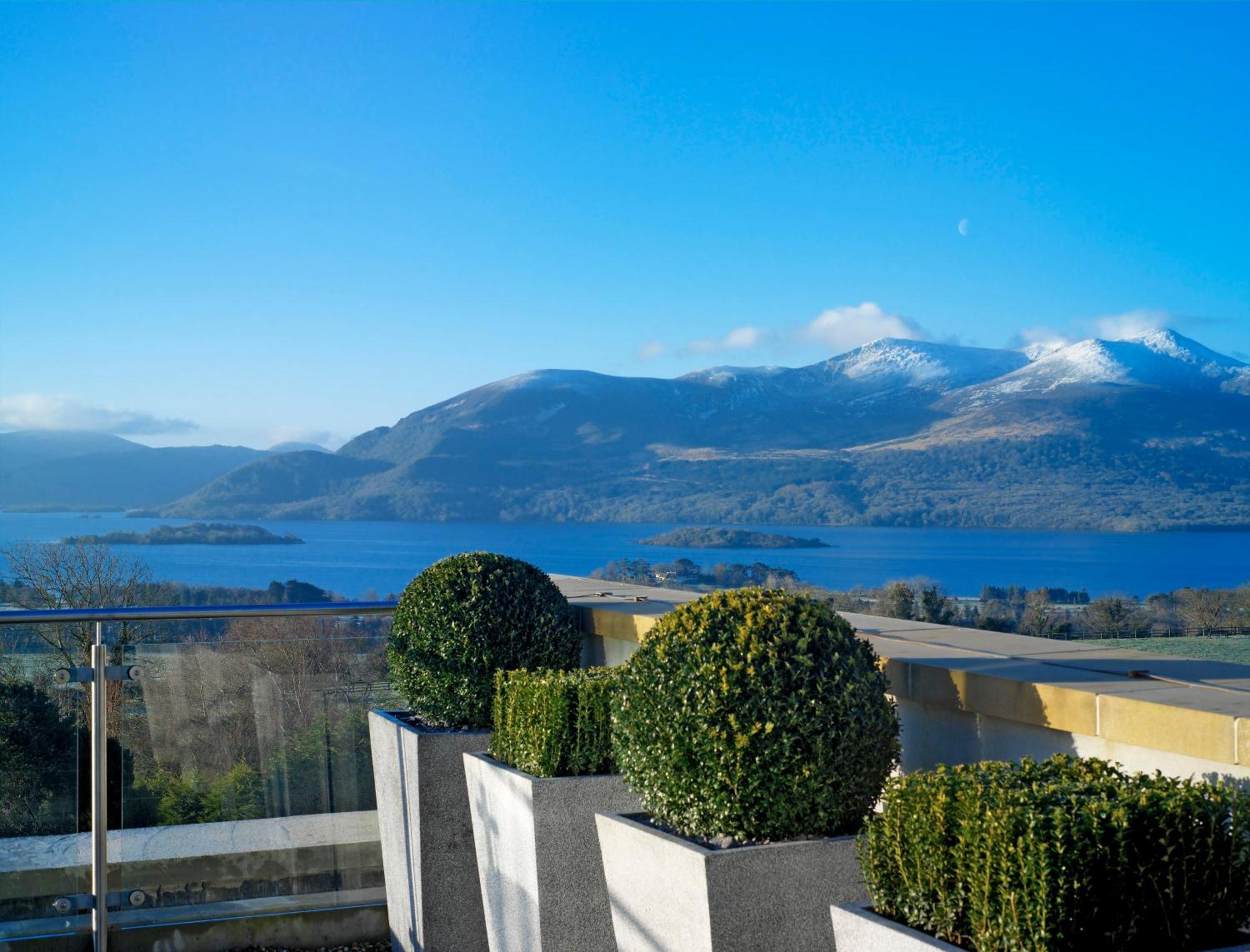 קיל איירן Aghadoe Heights Hotel & Spa מראה חיצוני תמונה View of Lake Taupo from the hotel