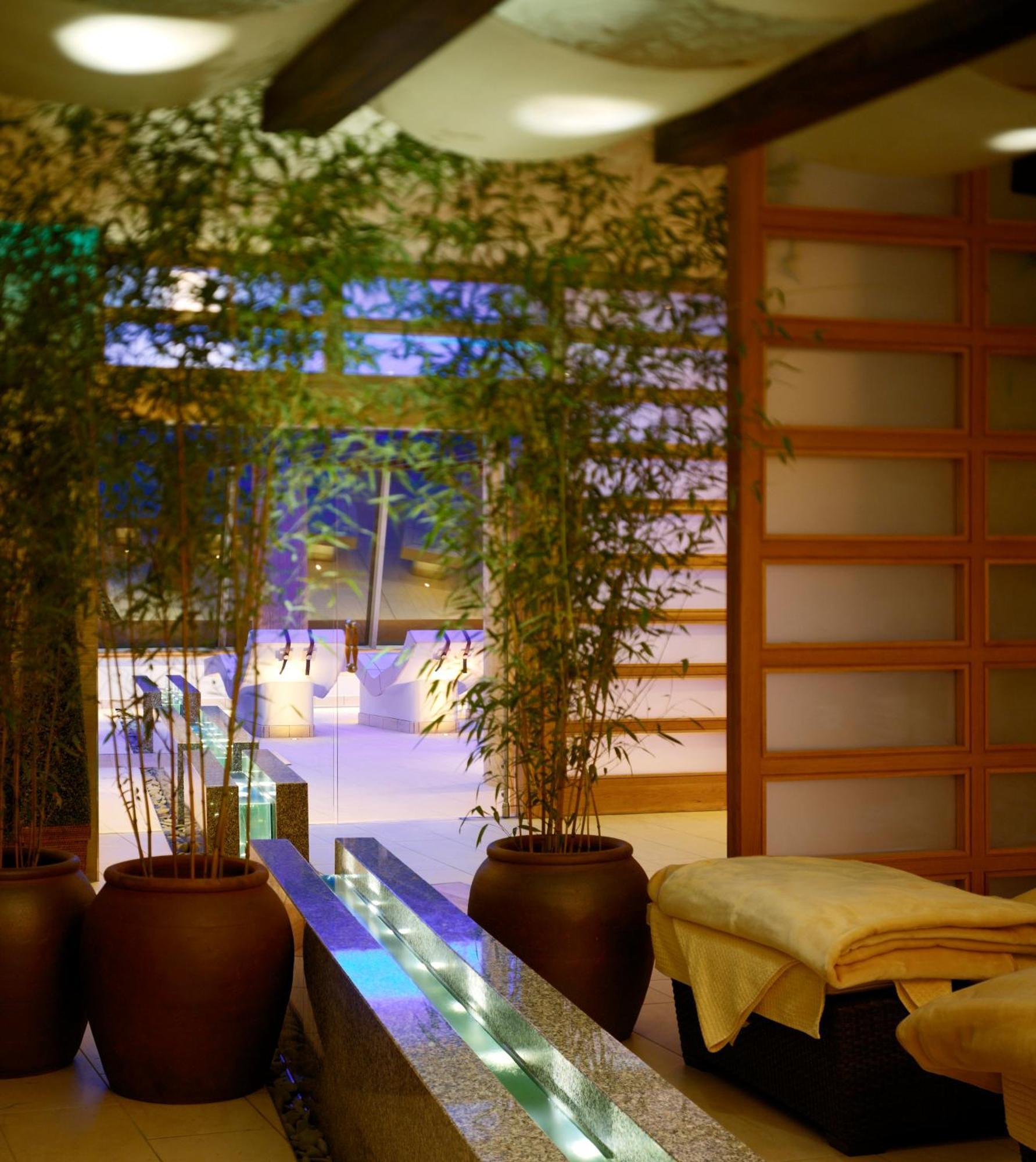 קיל איירן Aghadoe Heights Hotel & Spa חדר תמונה The spa at the Mandarin Oriental, Munich