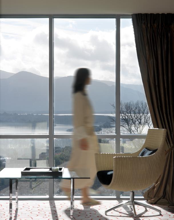 קיל איירן Aghadoe Heights Hotel & Spa מראה חיצוני תמונה A view of the mountains from the hotel